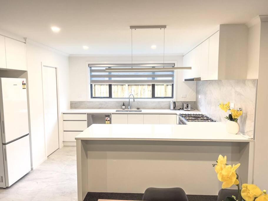 Rotorua Sunshine Brand New 4 Bedroom House Εξωτερικό φωτογραφία
