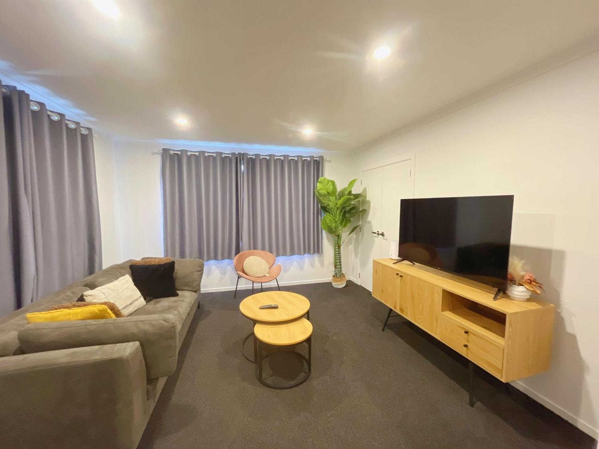 Rotorua Sunshine Brand New 4 Bedroom House Εξωτερικό φωτογραφία